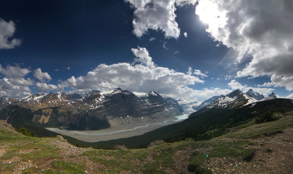 Parker Ridge Trail Banff National Park
