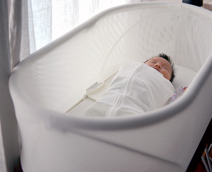 SNOO Happiest Baby Smart Bassinet Review