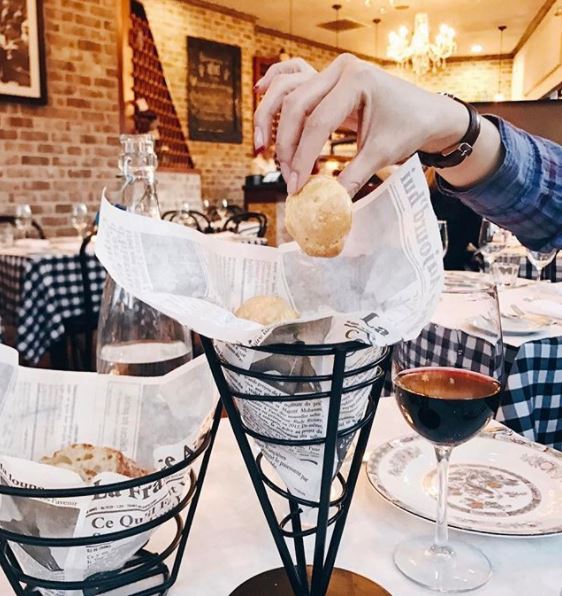 Buzz Favorites- Year 3: Reve Bistro